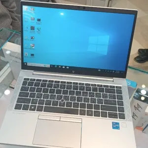 New Laptop HP EliteBook 840 G8 16GB Intel Core i5 SSD 512GB