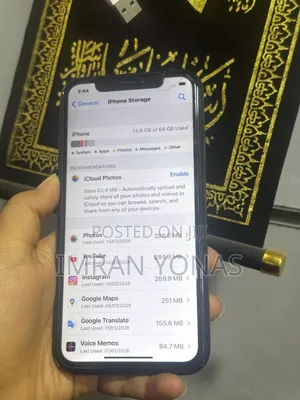 Apple iPhone XR 64 GB Black