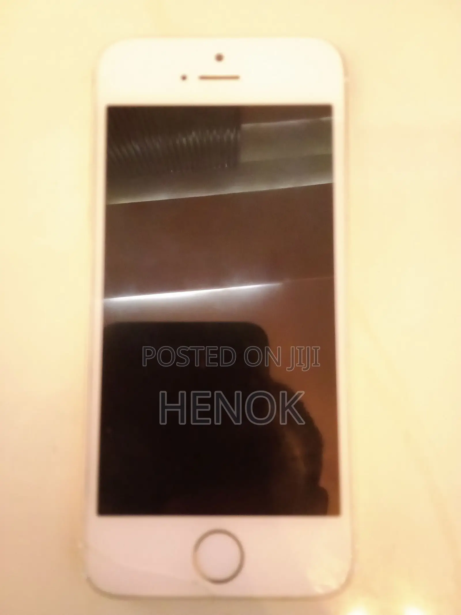 Apple iPhone 5 16 GB Gold