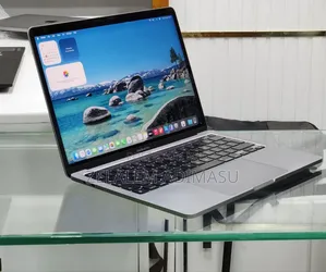 New Laptop Apple MacBook Pro M1 8GB Apple M1 SSD 256GB