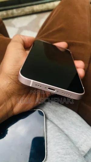 New Apple iPhone 13 128 GB Pink