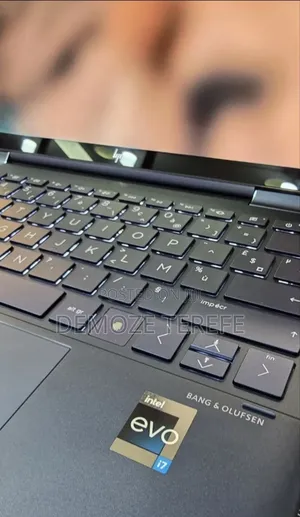 New Laptop HP Spectre 16GB Intel Core i7 SSD 1T