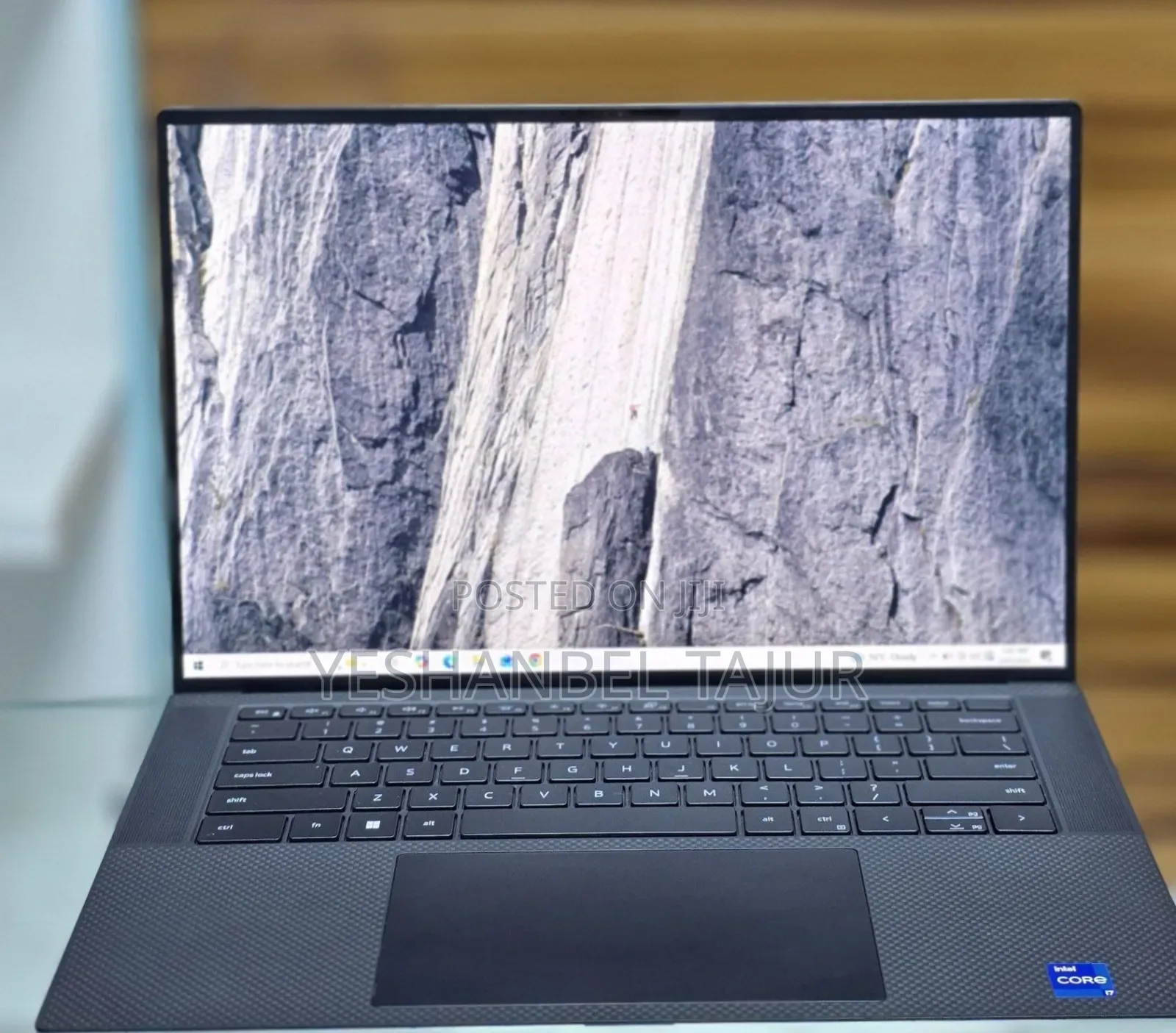 New Laptop Dell XPS 15 16GB Intel Core i7 SSD 1T