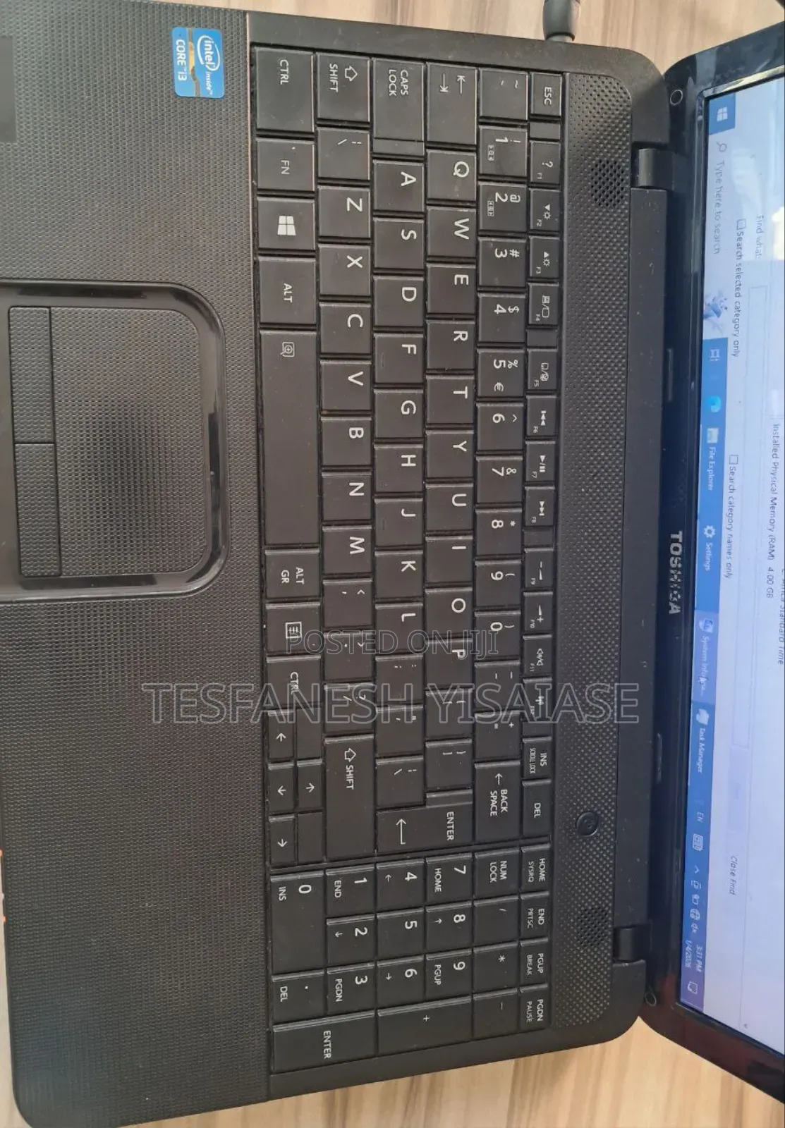 Laptop Toshiba Satellite C850 4GB Intel Core i3 HDD 500GB