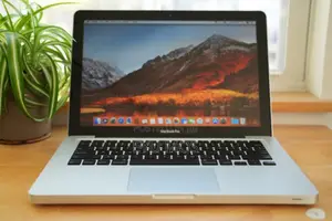 Laptop Apple MacBook 2011 16GB Intel Core i5 SSD 256GB