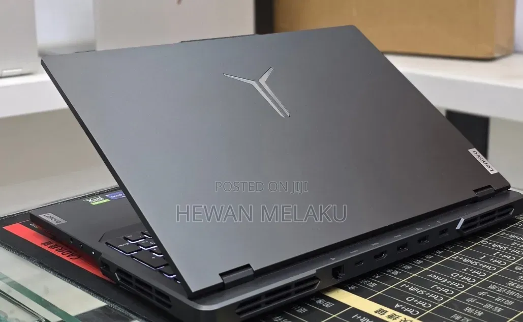 New Laptop Lenovo Legion 5 16GB Intel Core i9 SSD 1T