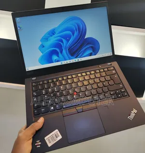 New Laptop Lenovo ThinkPad t495s 16GB AMD Ryzen 5 SSD 512GB