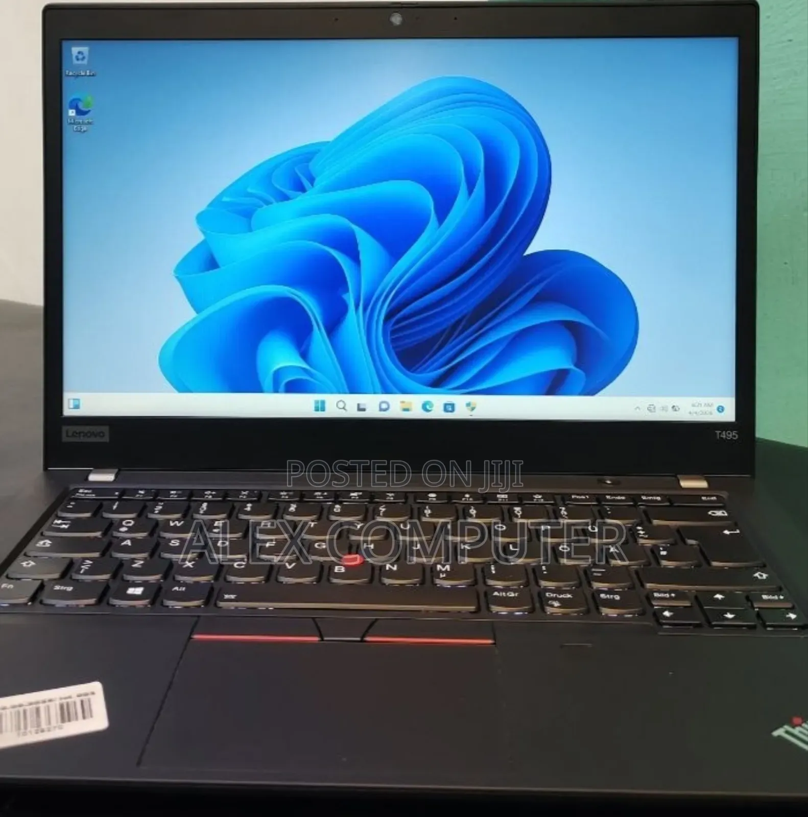 New Laptop Lenovo ThinkPad t495s 16GB AMD Ryzen 5 SSD 512GB