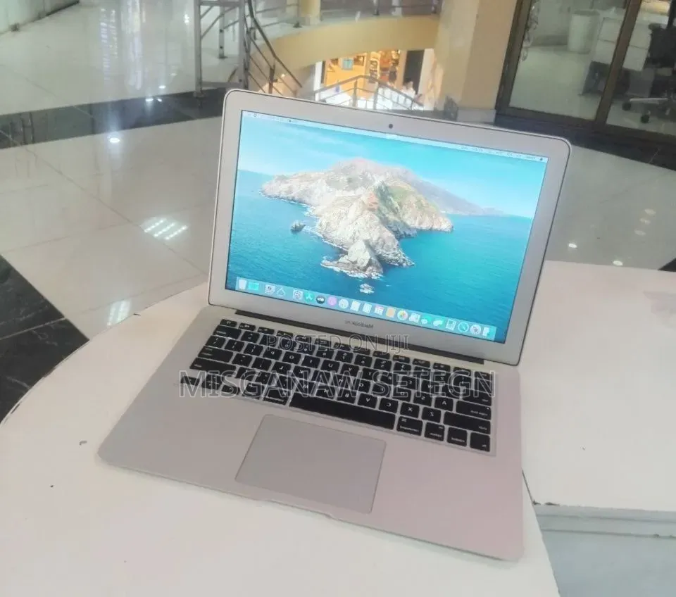 New Laptop Apple MacBook Air 2015 4GB Intel Core i5 SSD 256GB