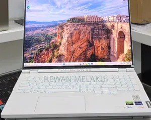 New Laptop Lenovo 16GB Intel Core i9 SSD 1T