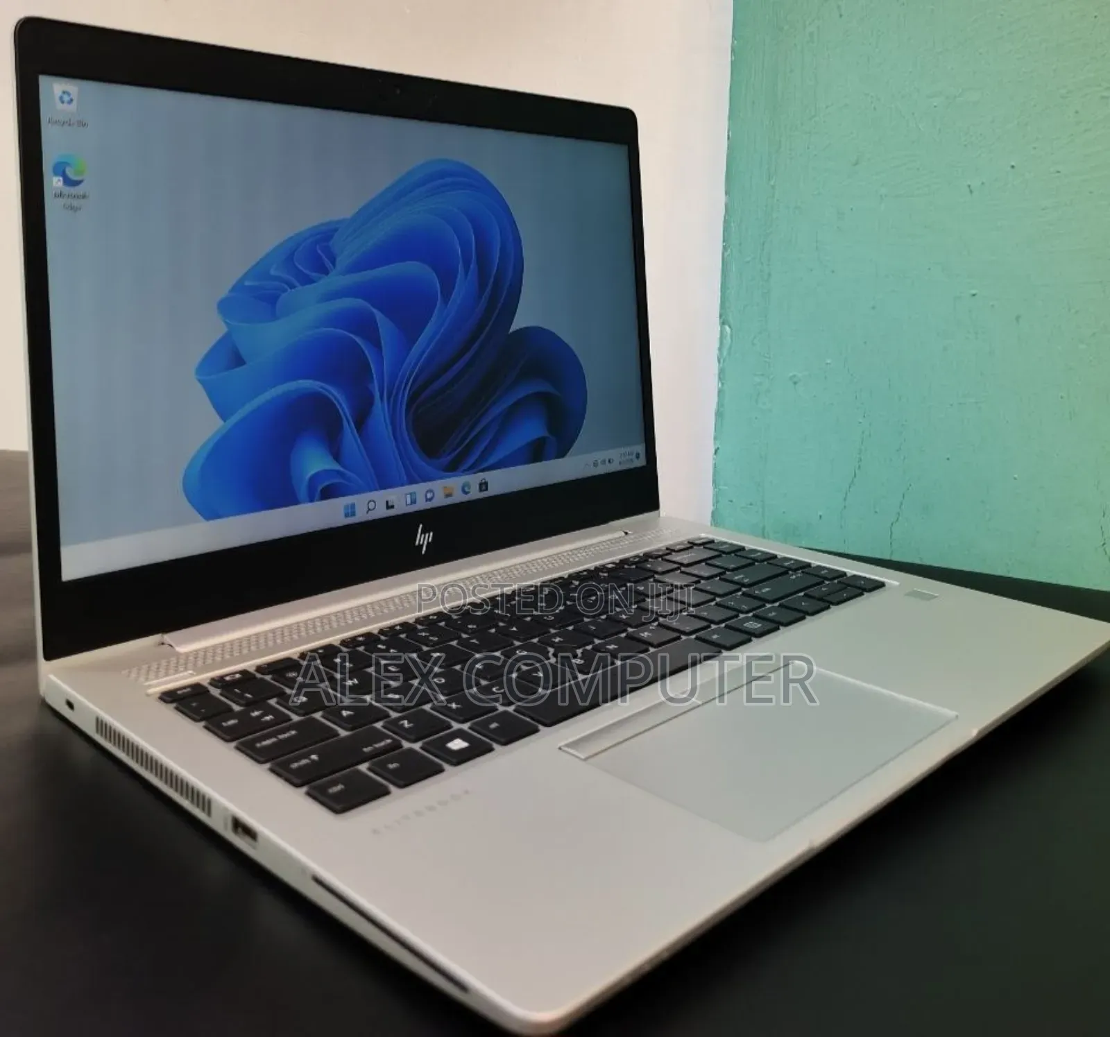 New Laptop HP EliteBook 745 G5 12GB Intel Core i5 SSD 256GB