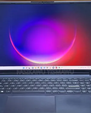 New Laptop Asus ZenBook Pro 15 UX535L 16GB Intel Core i7 SSD 512GB