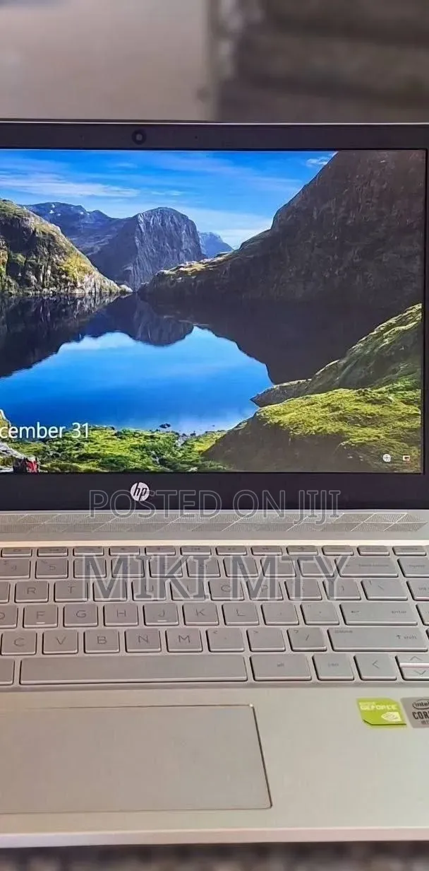 New Laptop HP Pavilion 15 8GB Intel Core i7 SSD 512GB