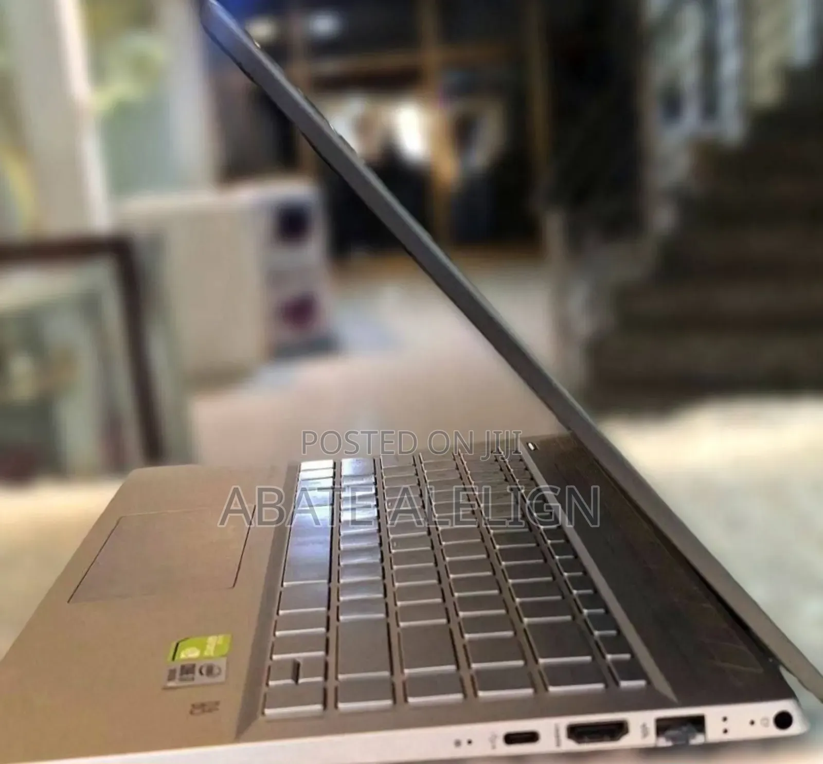 New Laptop HP Pavilion 14 8GB Intel Core i7 SSD 512GB