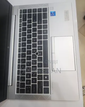 New Laptop HP EliteBook 840 G8 16GB Intel Core i7 SSD 512GB