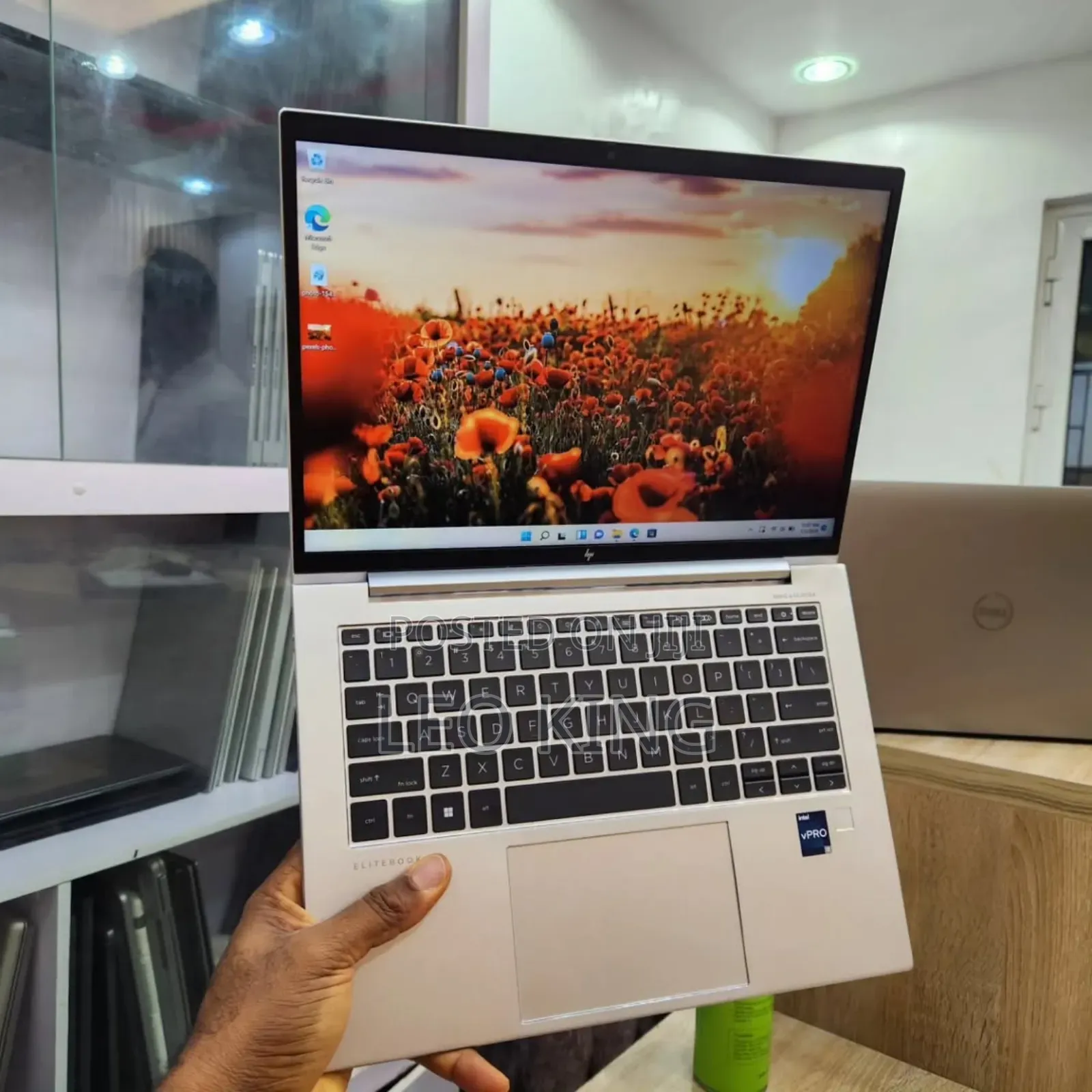 New Laptop HP EliteBook 840 G9 16GB Intel Core i5 SSD 512GB