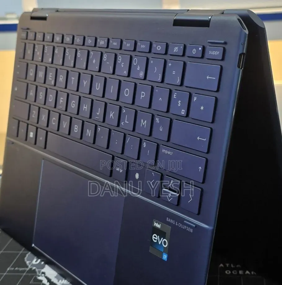 New Laptop HP Spectre X360 16GB Intel Core i7 SSD 1T