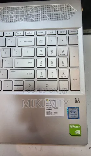 New Laptop HP Pavilion 15 8GB Intel Core i7 SSD 512GB