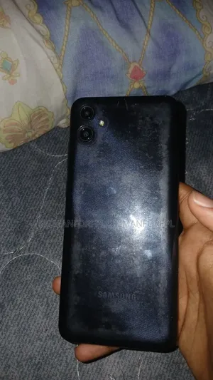 Samsung Galaxy A04 128 GB Black