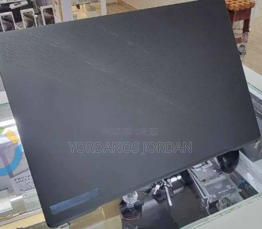 New Laptop Asus ROG Zephyrus G16 16GB Intel Core i7 SSD 512GB