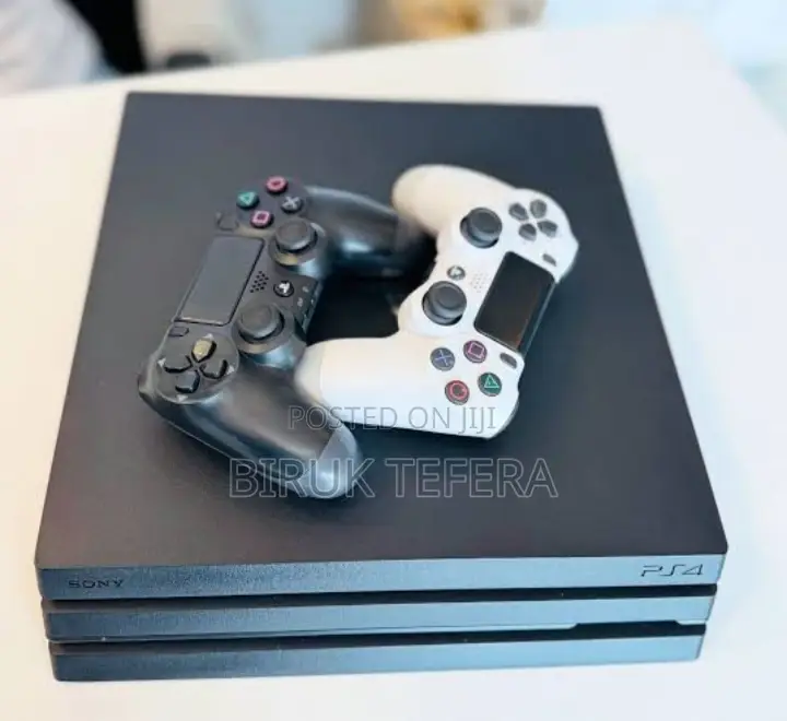 Ps4 Pro 1tb Bundle – 2 Controllers + Fifa Call of Duty Discs