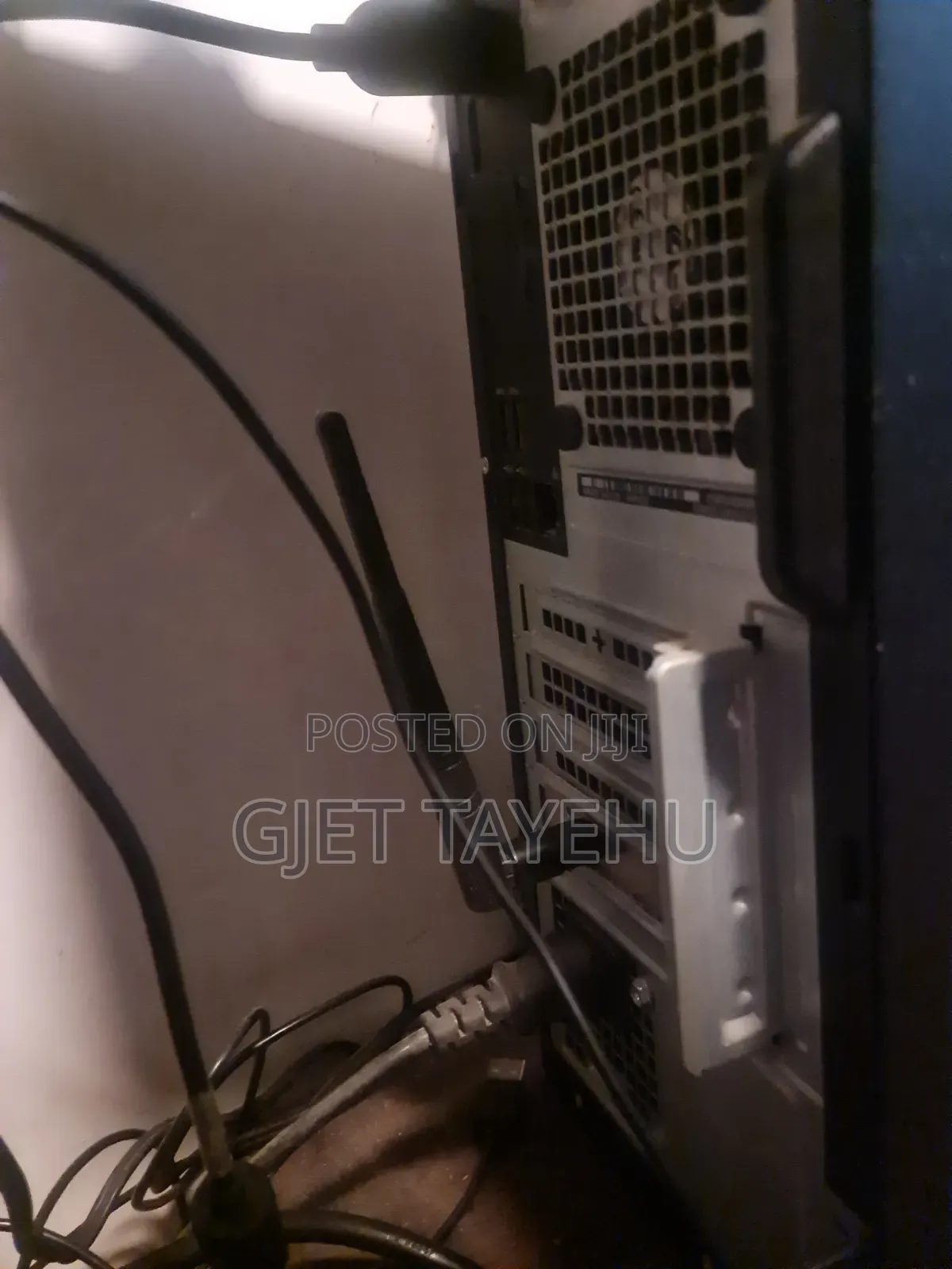 Desktop Computer Dell OptiPlex 3050 20GB Intel Core i3 SSD 1T