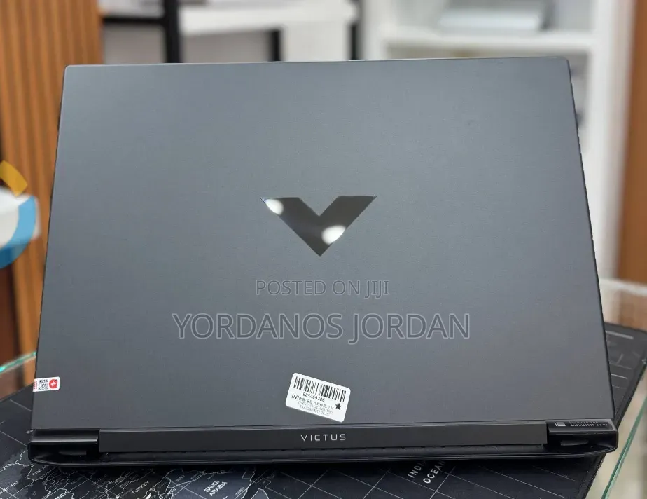 New Laptop HP Victus 16 16GB Intel Core i7 SSD 1T