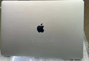 New Laptop Apple MacBook Pro 2018 16GB Intel Core i7 SSD 256GB
