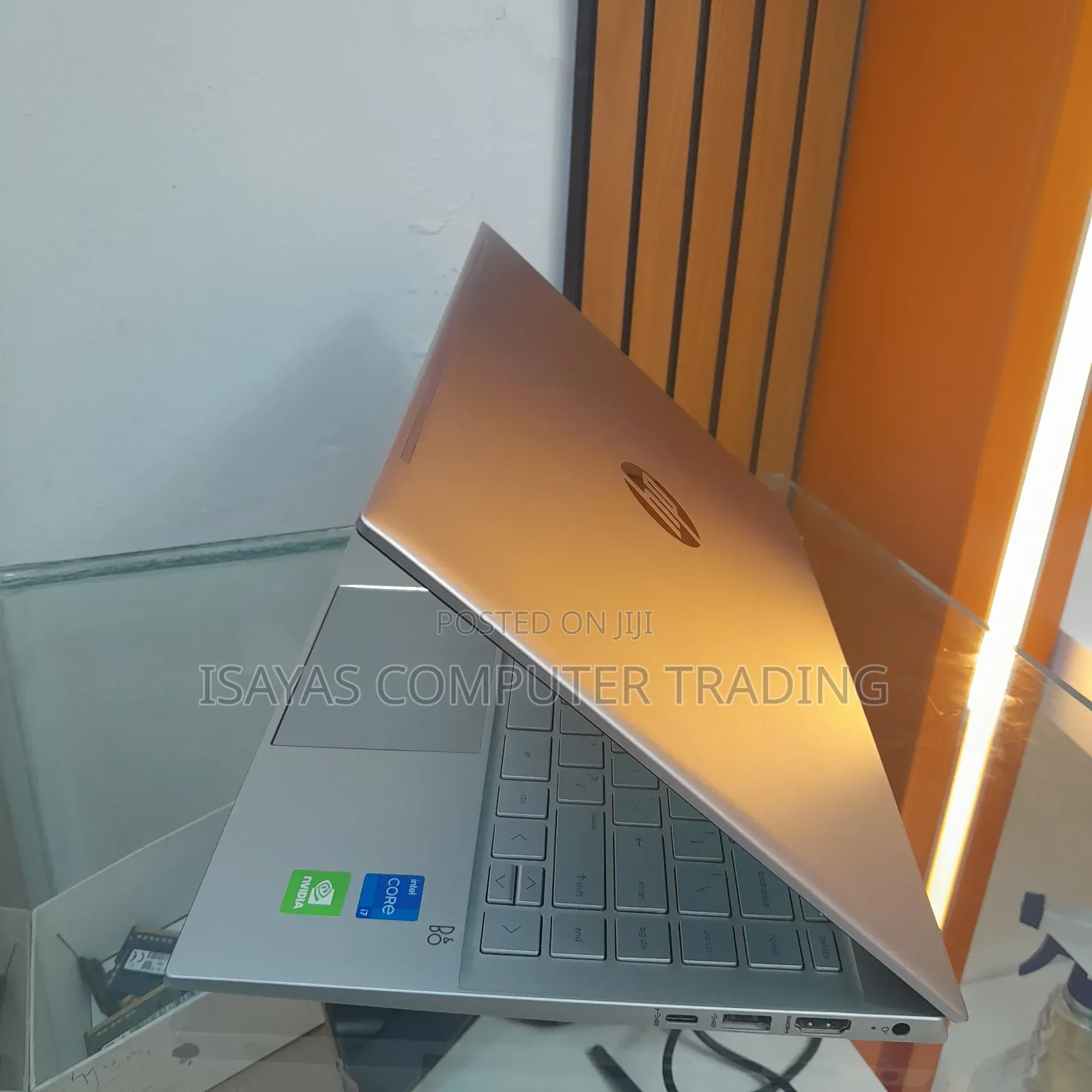 New Laptop HP Pavilion 14 16GB Intel Core i7 SSD 512GB