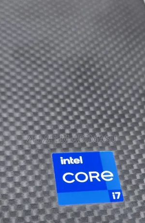 New Laptop Dell XPS 15 16GB Intel Core i7 SSD 1T