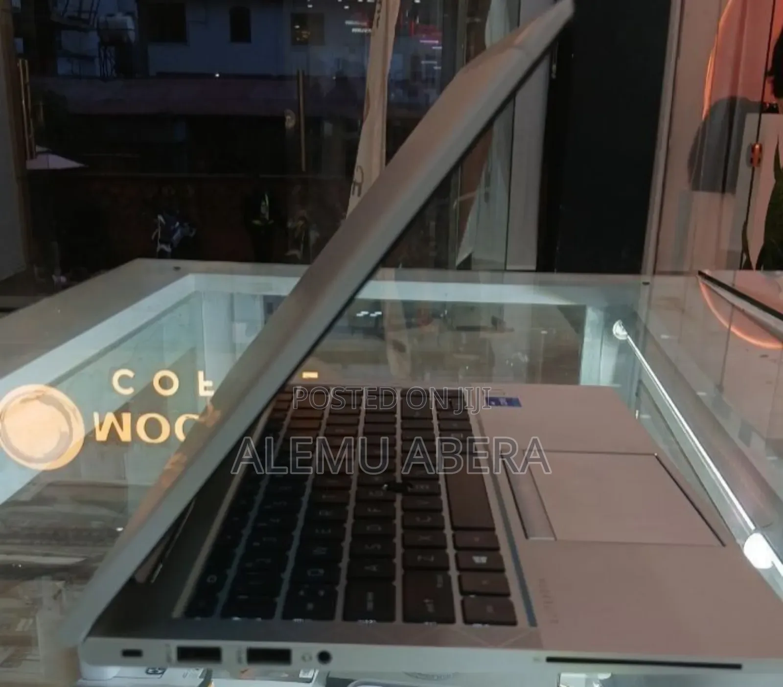 New Laptop HP EliteBook 840 G8 16GB Intel Core i7 SSD 512GB