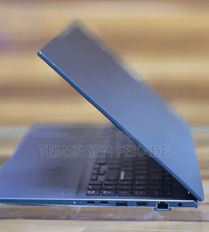 New Laptop Asus Vivobook 16 16GB Intel Core i7 SSD 512GB