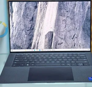 New Laptop Dell XPS 15 16GB Intel Core i7 SSD 1T