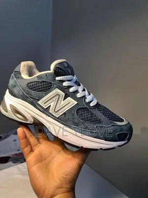 New Balance 2010