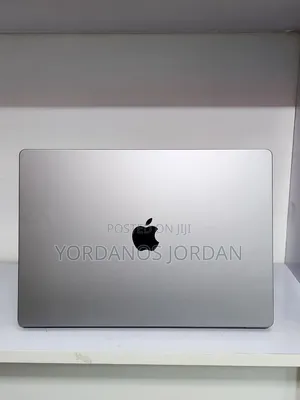 New Laptop Apple MacBook Pro M1 16GB Apple M1 Pro SSD 512GB