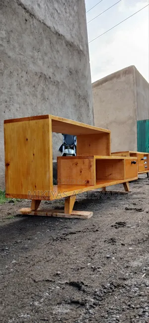 Tv Stand ቴቪ ማስቀመጫ