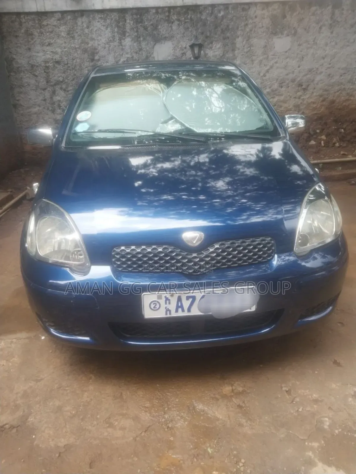 Toyota Vitz 2004 Blue