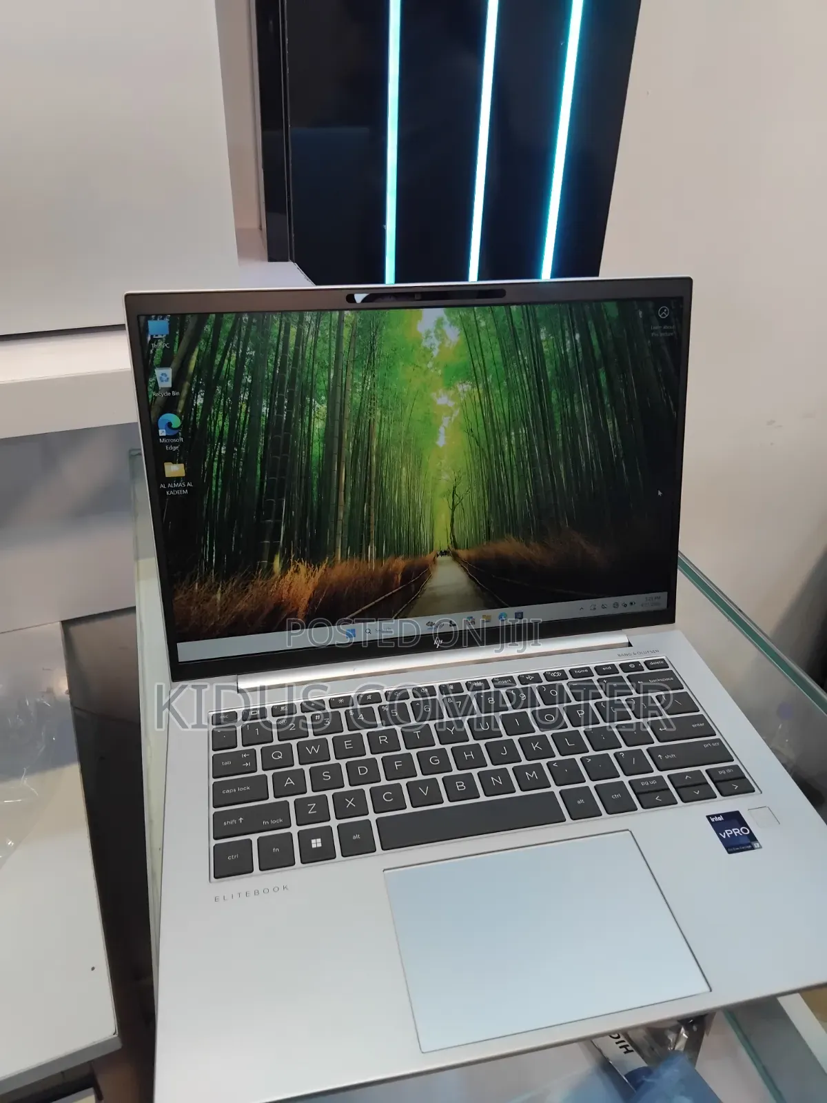 New Laptop HP EliteBook 840 G9 16GB Intel Core i7 SSD 512GB