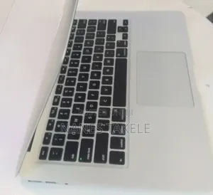 New Laptop Apple MacBook Air 2015 4GB Intel Core i5 SSD 256GB