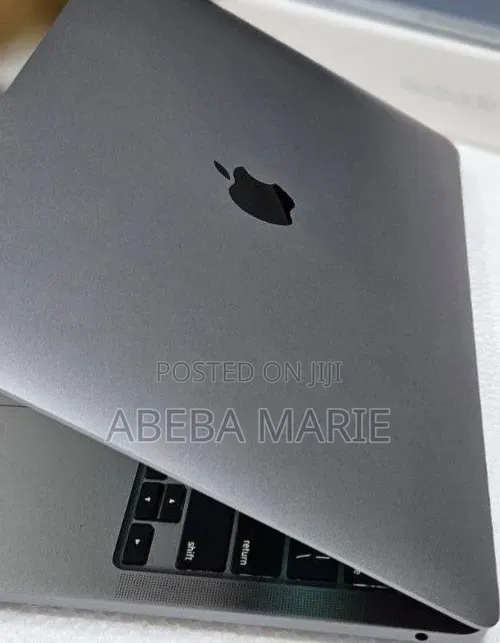 New Laptop Apple MacBook Air 2022 M2 16GB Apple M2 SSD 256GB