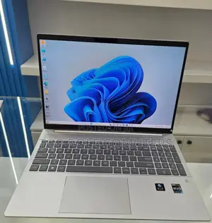 New Laptop HP Pavilion 15 16GB Intel SSD 1T
