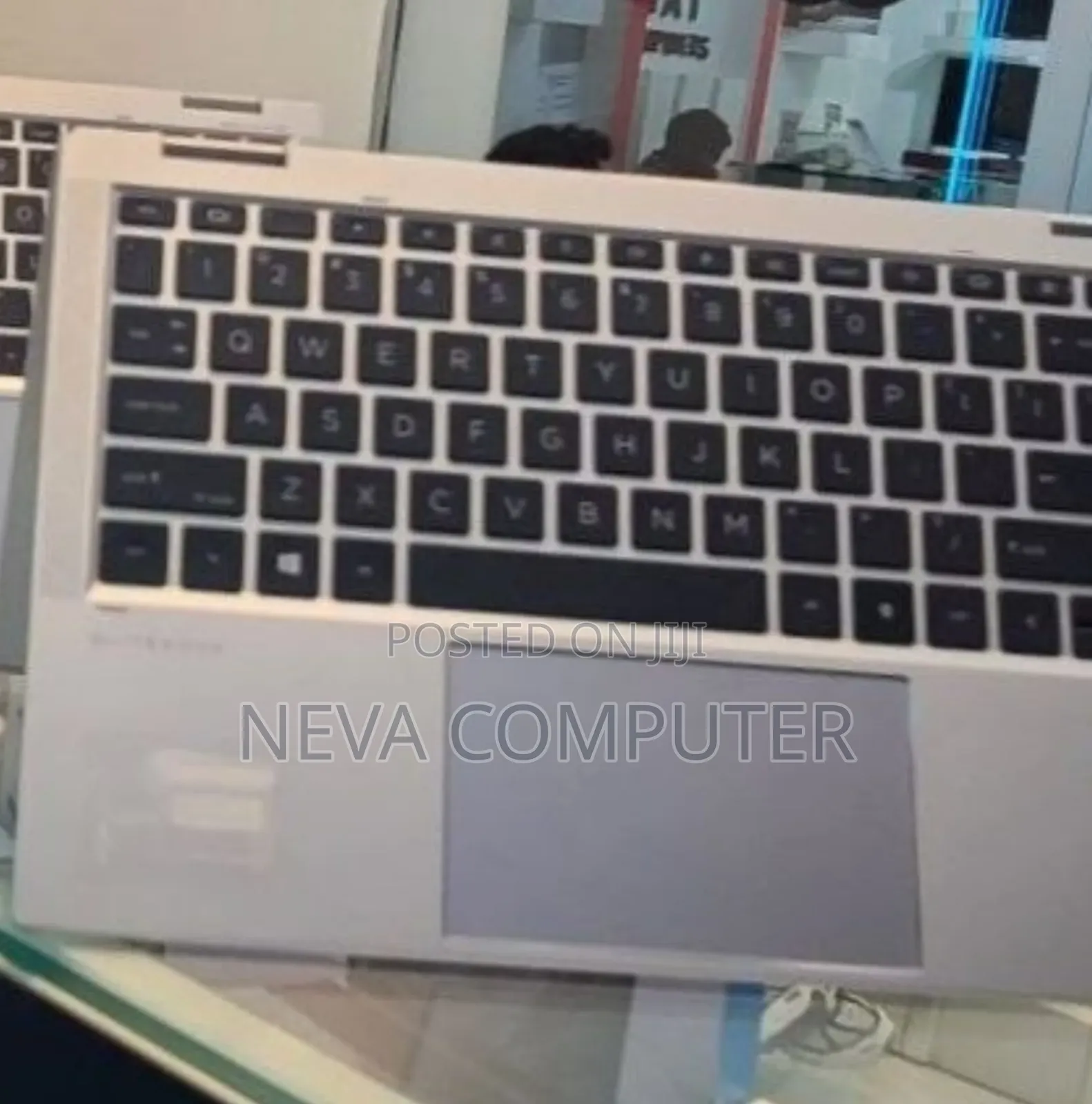 New Laptop HP EliteBook 1040 G8 16GB Intel Core i7 SSD 512GB