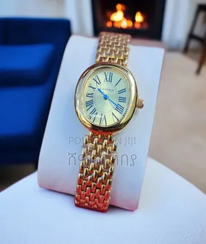 Cartier Baignoire Gold Women's Watch - Elegant Luxury Timepiece