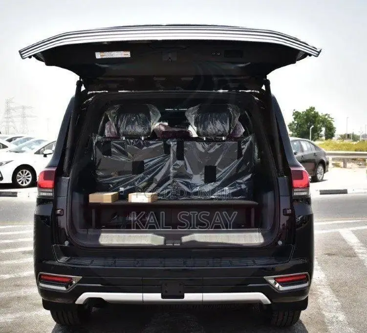 New Toyota Land Cruiser 2023 Black