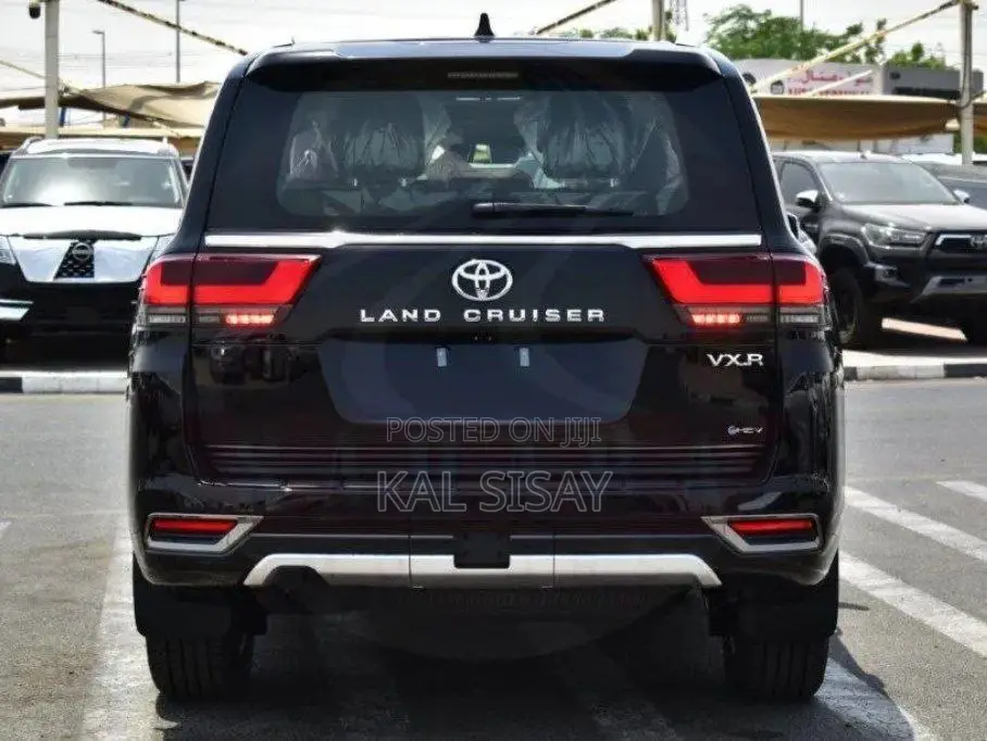 New Toyota Land Cruiser 2023 Black