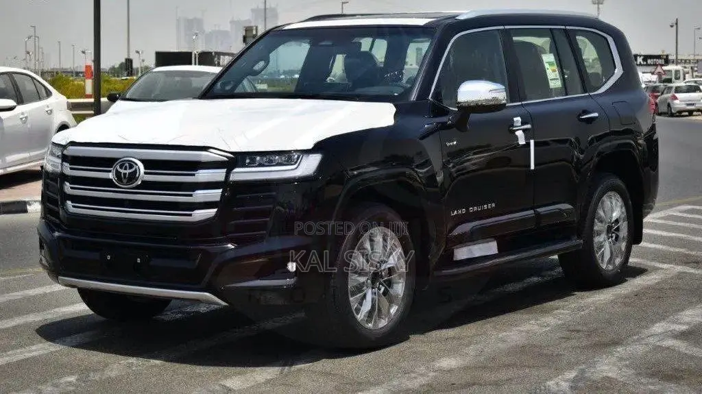New Toyota Land Cruiser 2023 Black