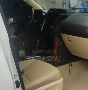 Toyota Land Cruiser Prado 2.7 i 2013 White