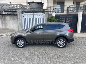 Toyota RAV4 2015 Gray