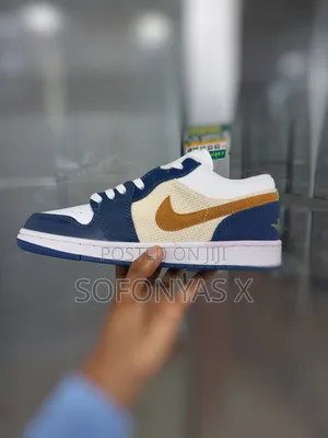 Nike Air Jordan 1 Low Se "Messy Room"