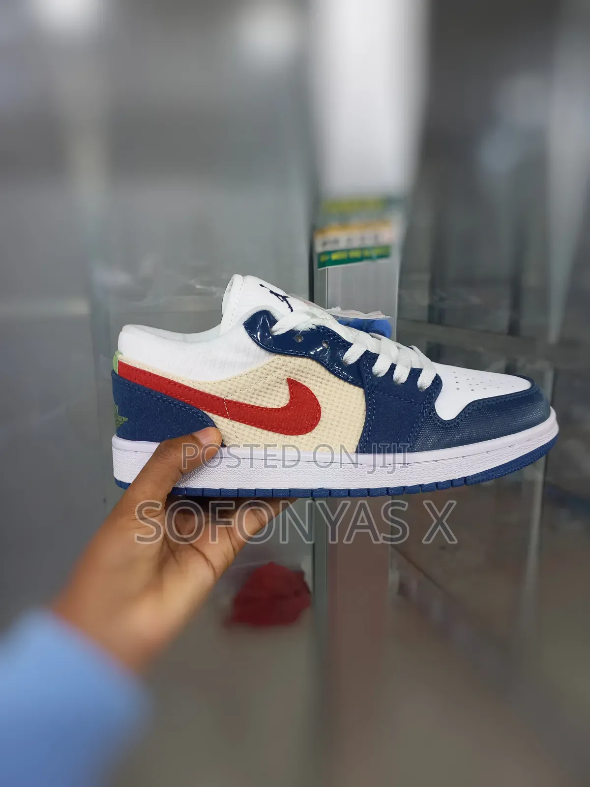 Nike Air Jordan 1 Low Se "Messy Room"